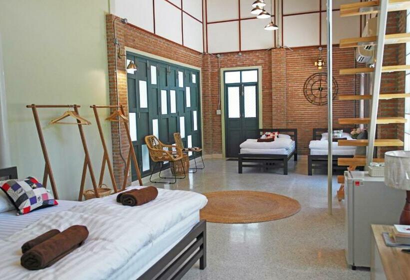 Otel บ้านก้ามปู อุทัยธานี