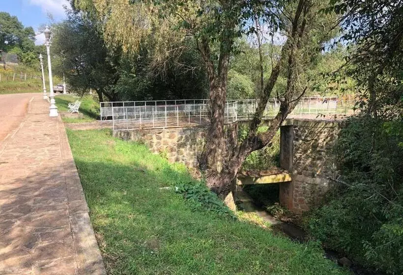 Hotelli Chiflon Villas