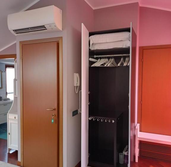 Пансион La Mansarda Di Mi&lo Junior Suite