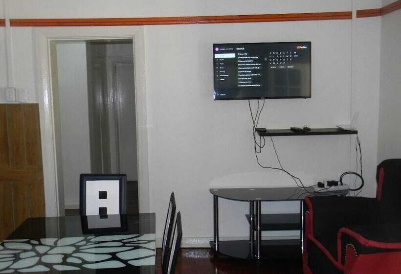 פנסיון M2t Guest House