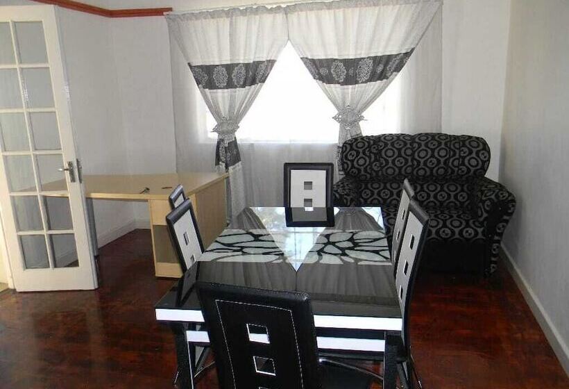 פנסיון M2t Guest House