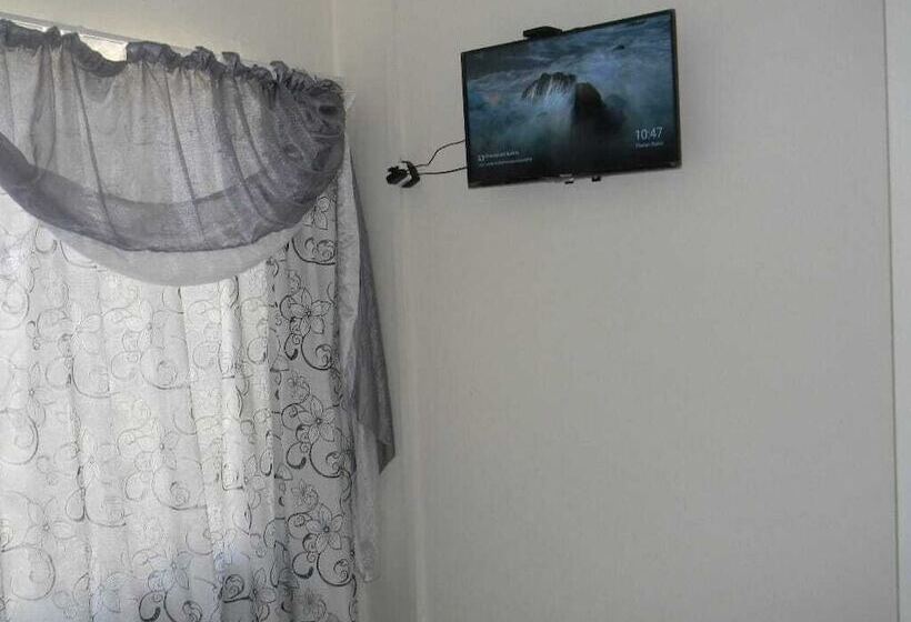 פנסיון M2t Guest House