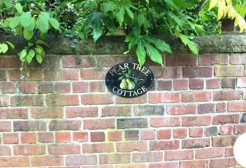 Pensió Pear Tree Cottage