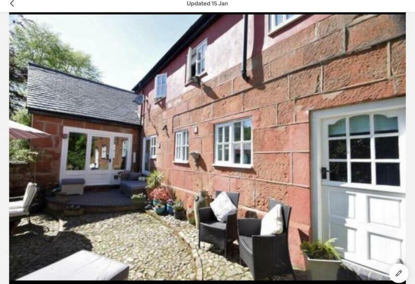 Pensió Pear Tree Cottage