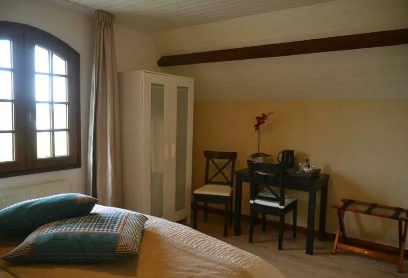 ペンション Villa Orangère Chambre Et Table D Hôtes