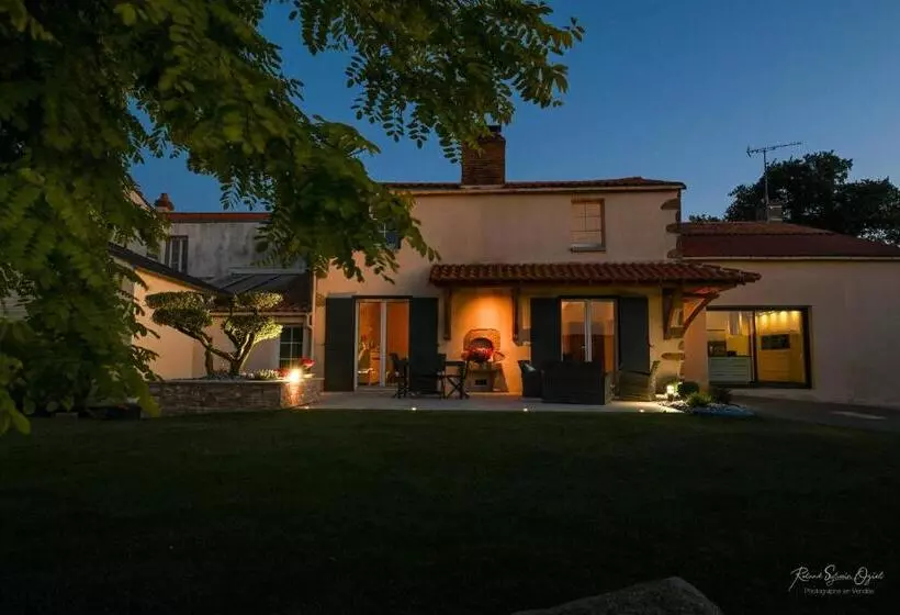 ベッドアンドブレックファースト Au Doux Repos