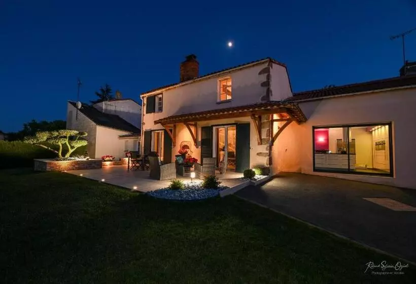 ベッドアンドブレックファースト Au Doux Repos