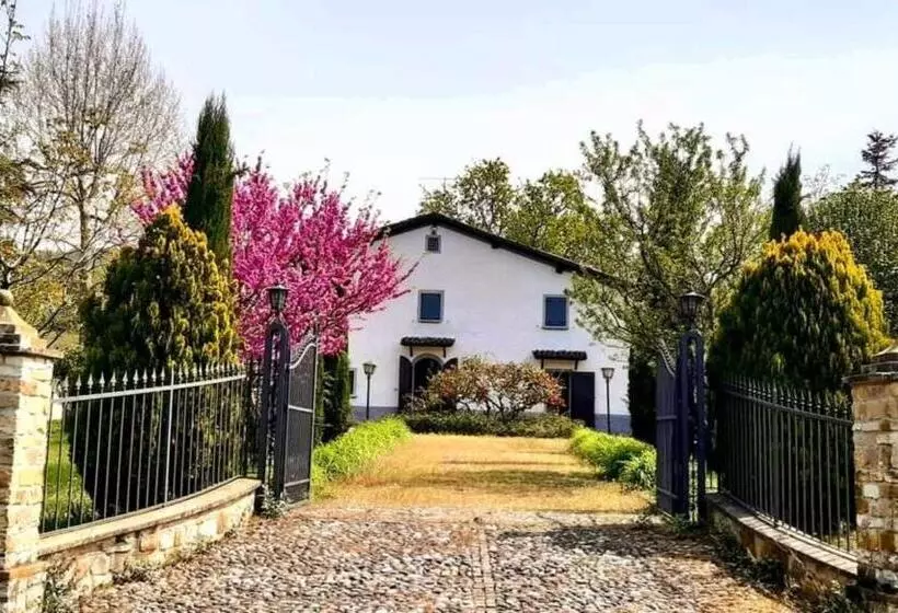 Aamiaismajoitus (B&B) Casa Stella Country House