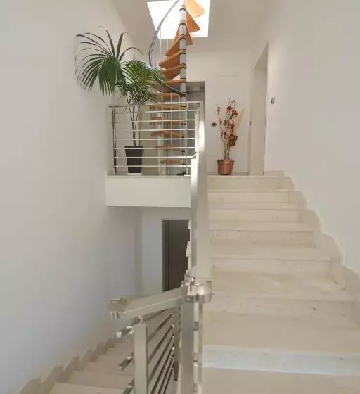 Noemi B&b