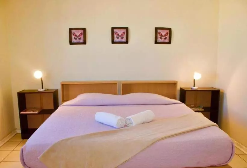 Majatalo Emfuleni Country House