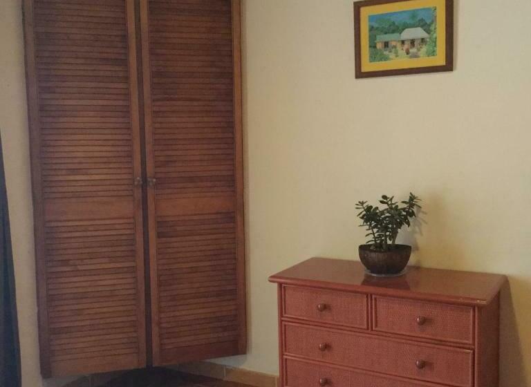 پانسیون Lé Fè Coco