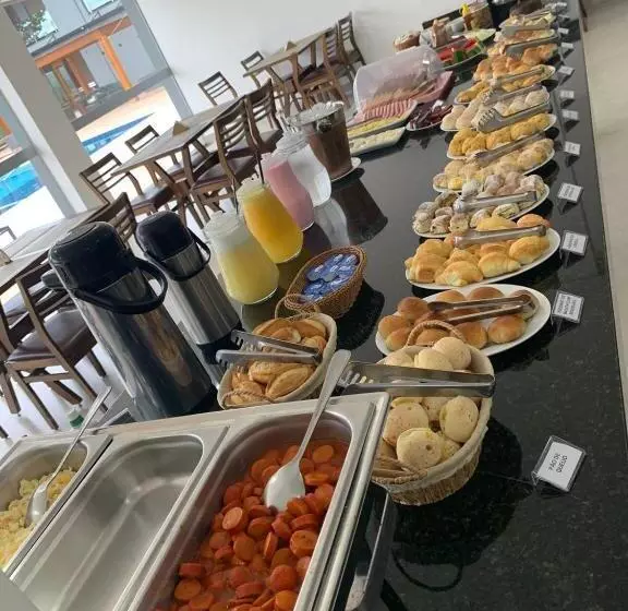 ペンション Pousada Do Batata