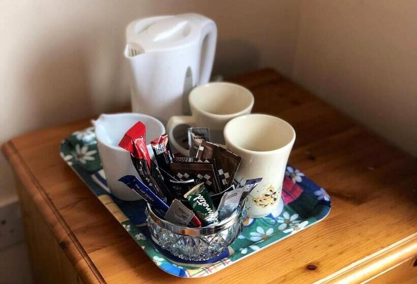 펜션 Travellers Rest