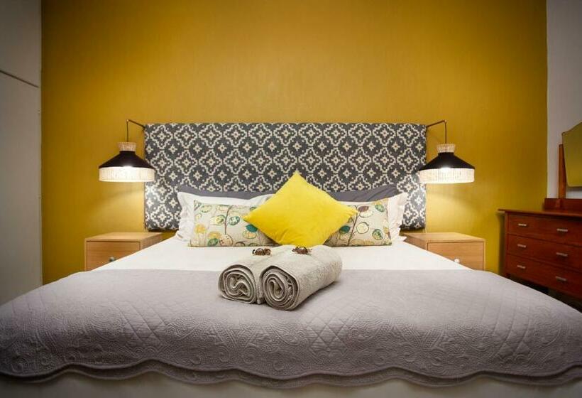 פנסיון Tzamenkomst River Lodge