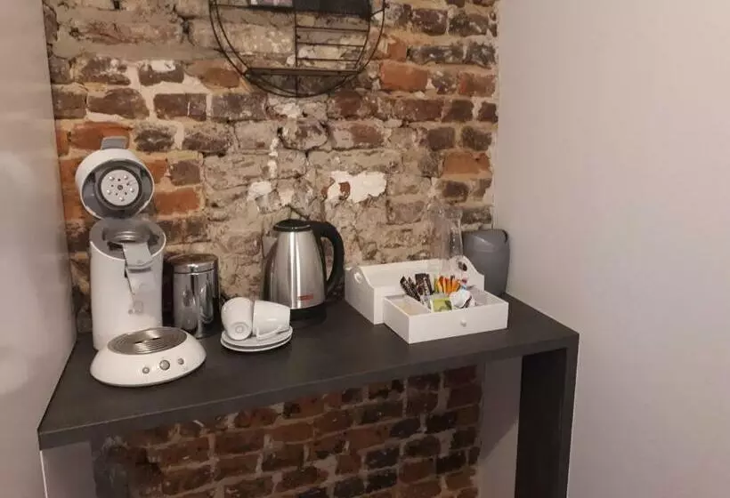 Aamiaismajoitus (B&B) Laeve In De Brouwerie