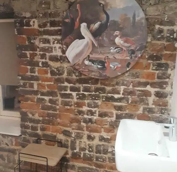 Aamiaismajoitus (B&B) Laeve In De Brouwerie