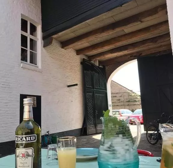 Aamiaismajoitus (B&B) Laeve In De Brouwerie