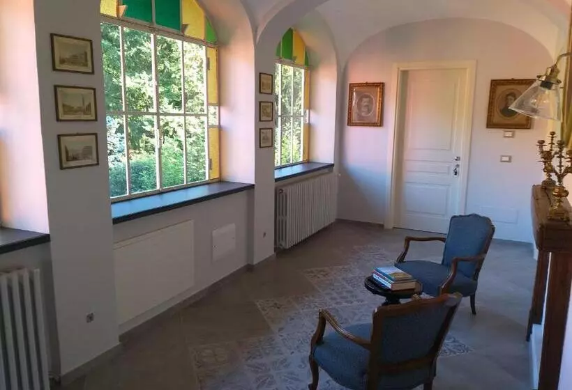 Aamiaismajoitus (B&B) Villa Adriana