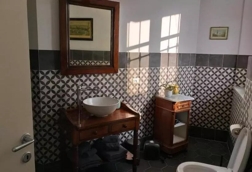 Aamiaismajoitus (B&B) Villa Adriana