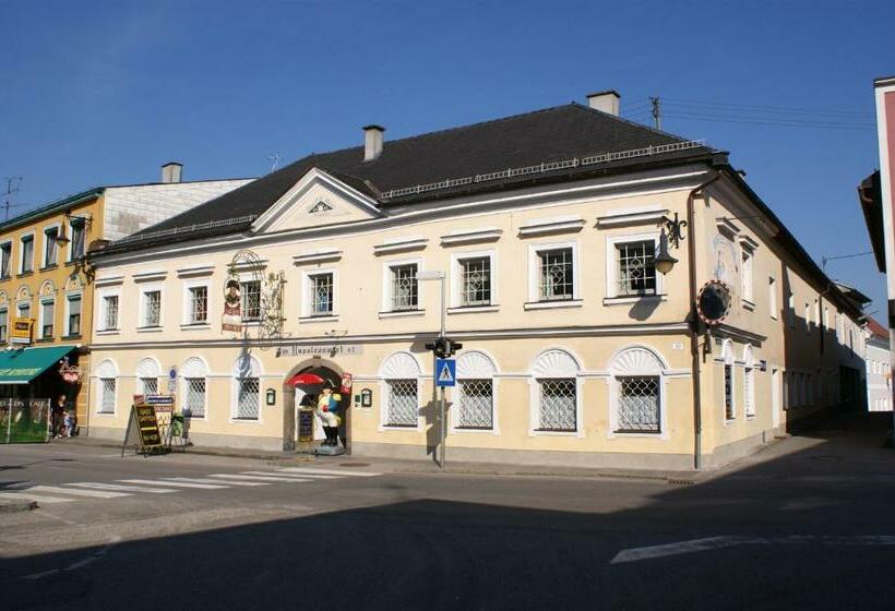 ホテル Ristorante Napoleone