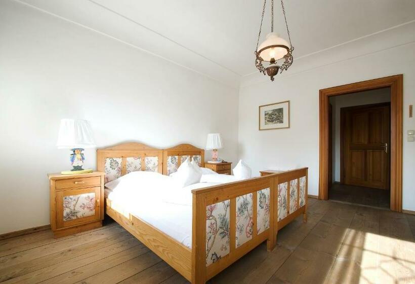 ホテル Ristorante Napoleone