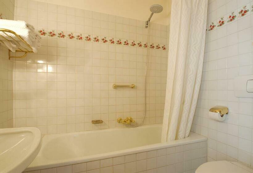 ホテル Ristorante Napoleone