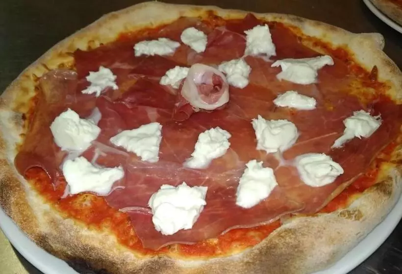 Hotelli Ristorante Napoleone