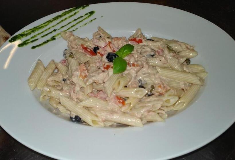 ホテル Ristorante Napoleone