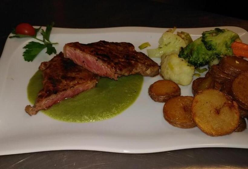 ホテル Ristorante Napoleone