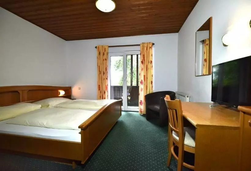 ホテル &wirtshaus Sonne