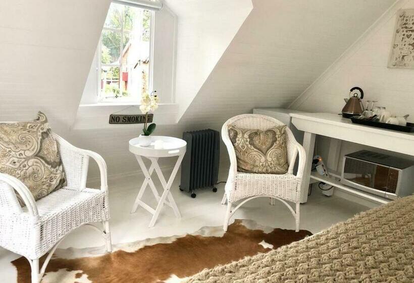 פנסיון Drewry Lane