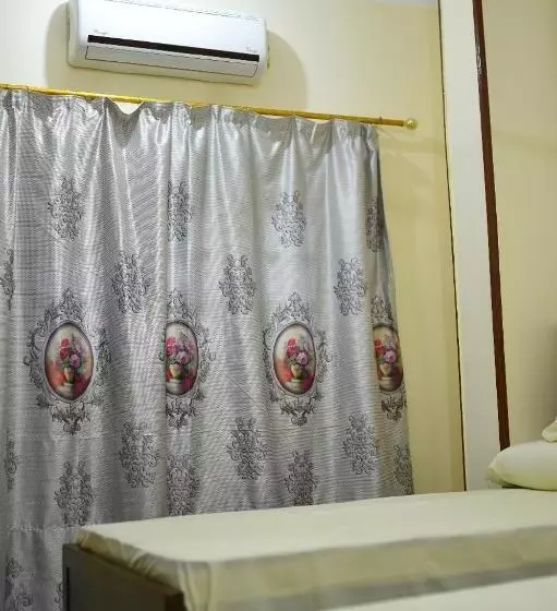 پانسیون Kosh Royal House