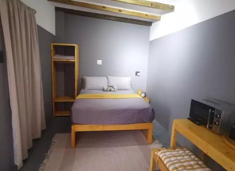 پانسیون The Beach Hide