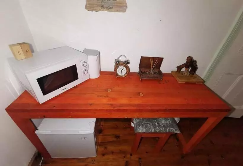 پانسیون The Beach Hide