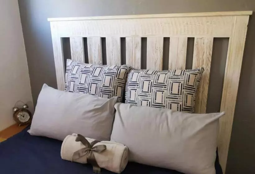 پانسیون The Beach Hide