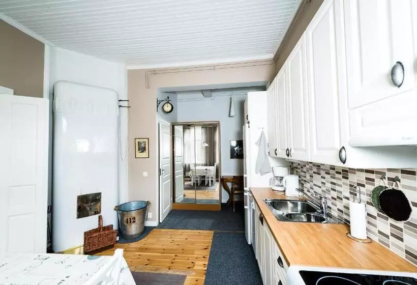 Retkeilymaja Ainabnb   Residence Kappsäcken