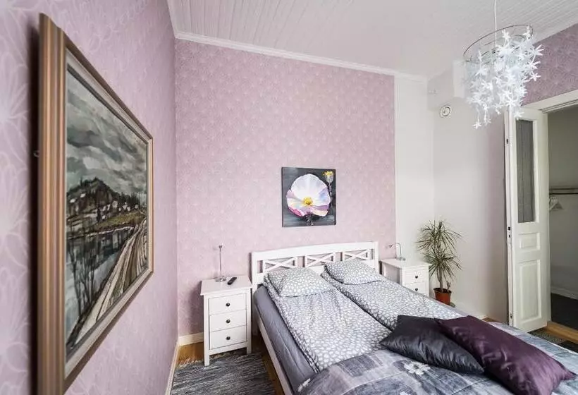 Retkeilymaja Ainabnb   Residence Kappsäcken