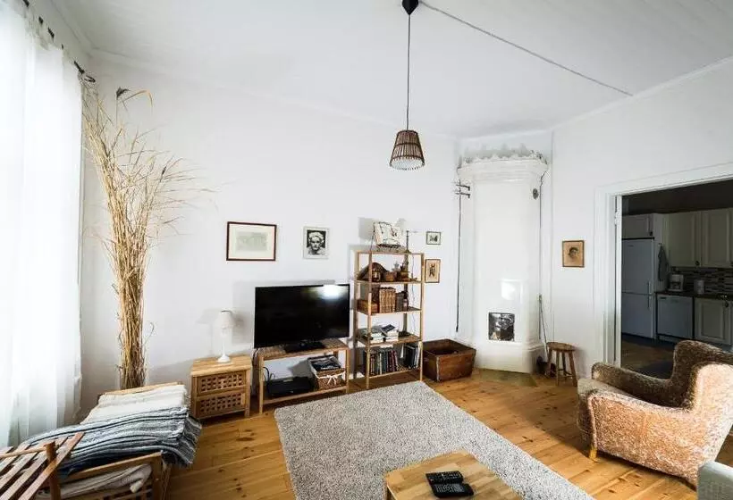 Retkeilymaja Ainabnb   Residence Kappsäcken