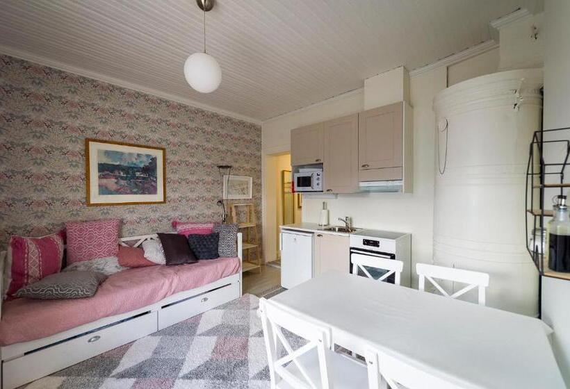 هاستل Ainabnb   Residence Kappsäcken