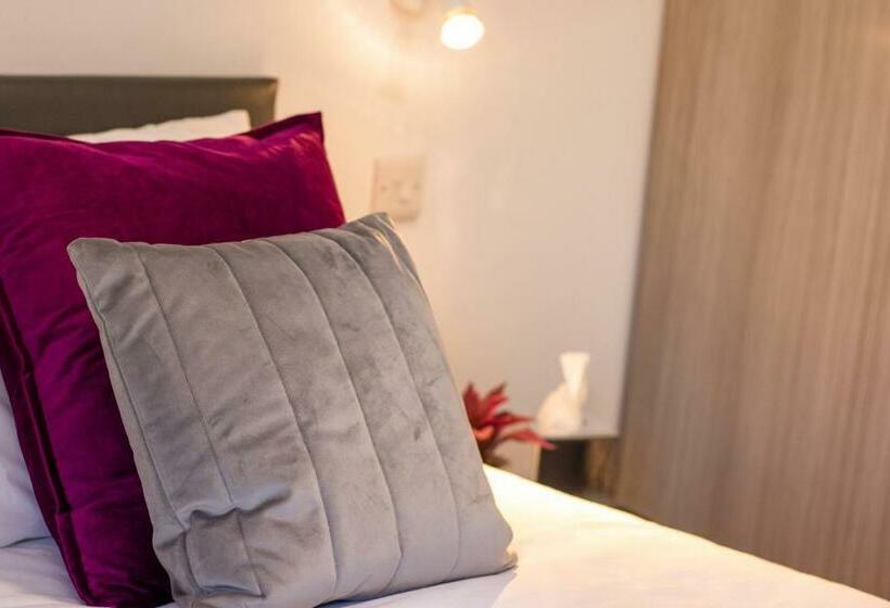 Общежитие Fino Rooms