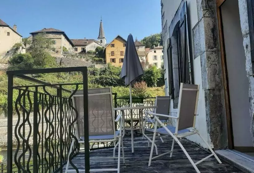 Bed and Breakfast Au Fil De Lods