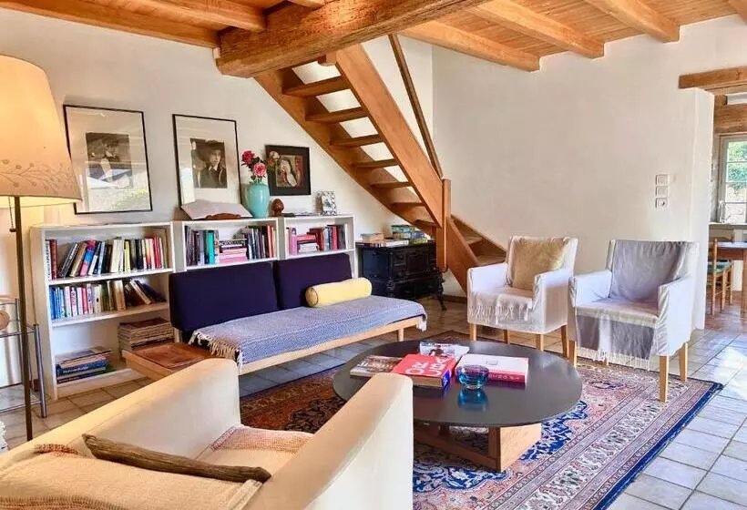 Aamiaismajoitus (B&B) La Cour Des Délices