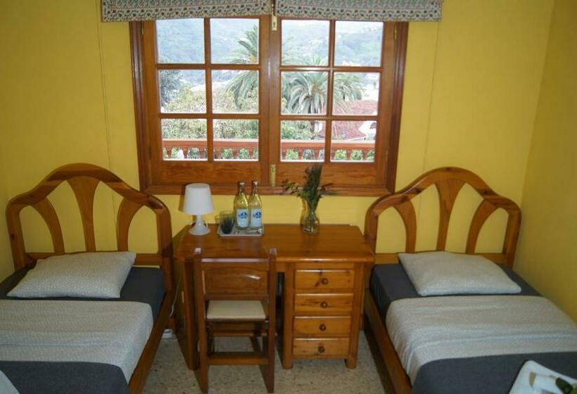 تختخواب و صبحانه Villa Santini