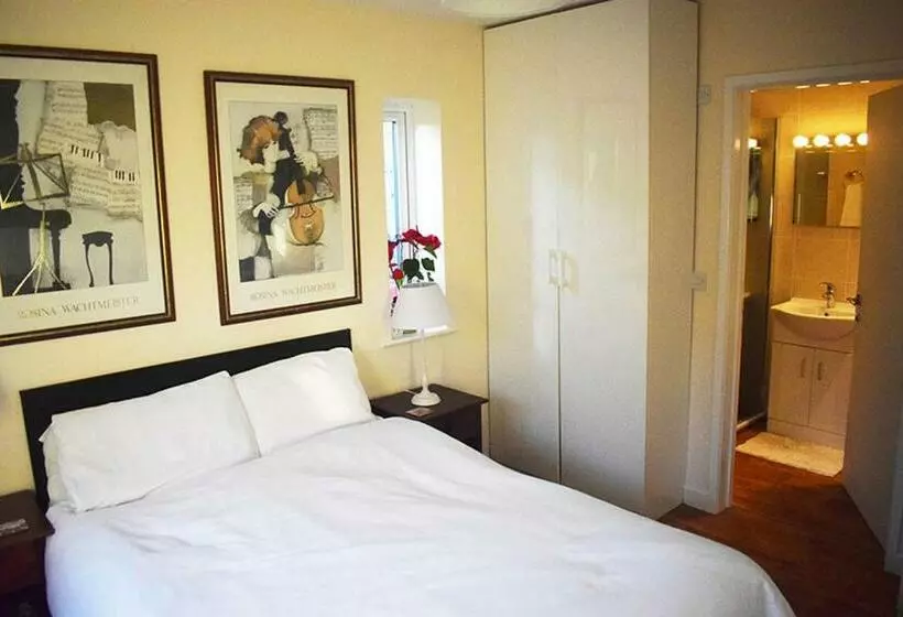 Aamiaismajoitus (B&B) Wings