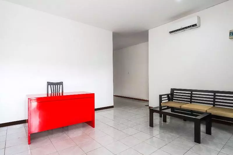 Hotelli Oyo 1582 Bungo Guest House