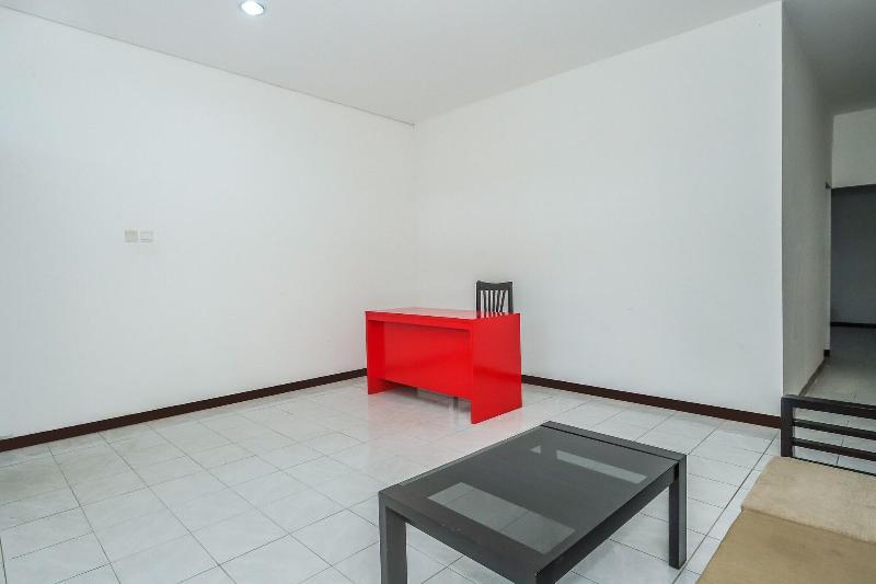 Отель Oyo 1582 Bungo Guest House