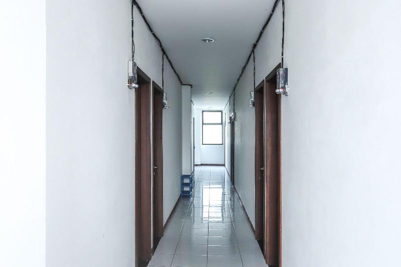 Отель Oyo 1582 Bungo Guest House