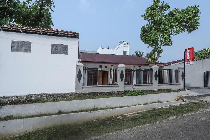 Отель Oyo 1582 Bungo Guest House