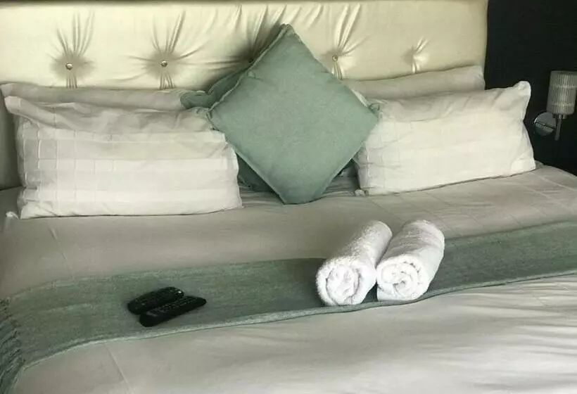 ペンション 2 On Zk Matthews Guesthouse