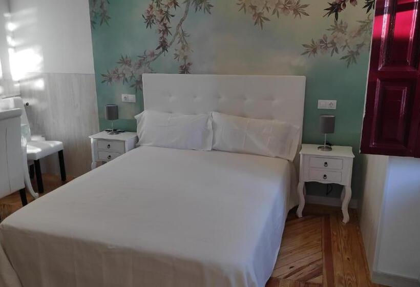 پانسیون Casa Jardín El Colmenar